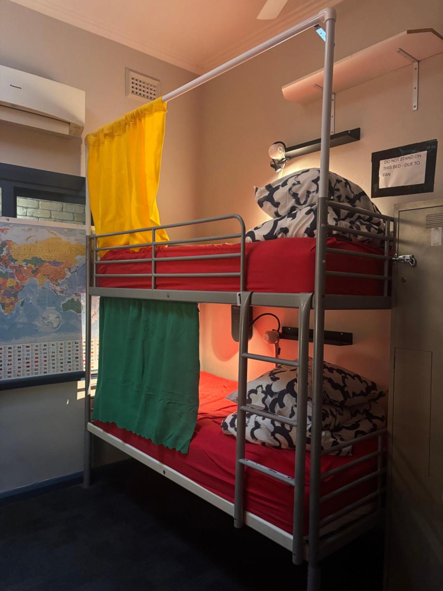 Bed 4-Bed Mixed Dormitory Room